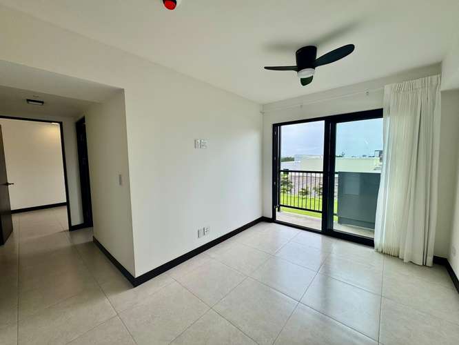 Apartamento NUEVO amplio de dos dormitorios en Heredia