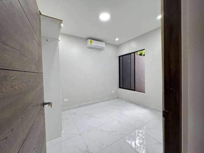 Escazu  Cómodo y Moderno Apartamento  3 HAB $1500