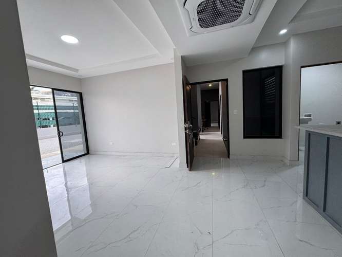 Escazu  Cómodo y Moderno Apartamento  3 HAB $1500