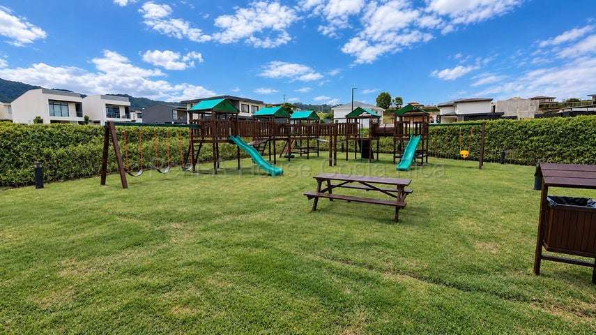 Venta de Lote en Sánchez de Curridabat RZ - Imagen 12