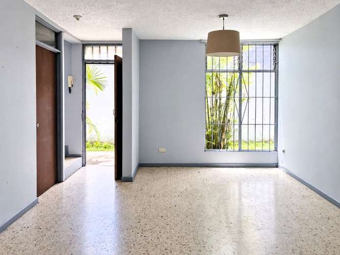 APARTAMENTO TIPO TOWN HOUSE EN SABANA SUR. MATA REDONDA.