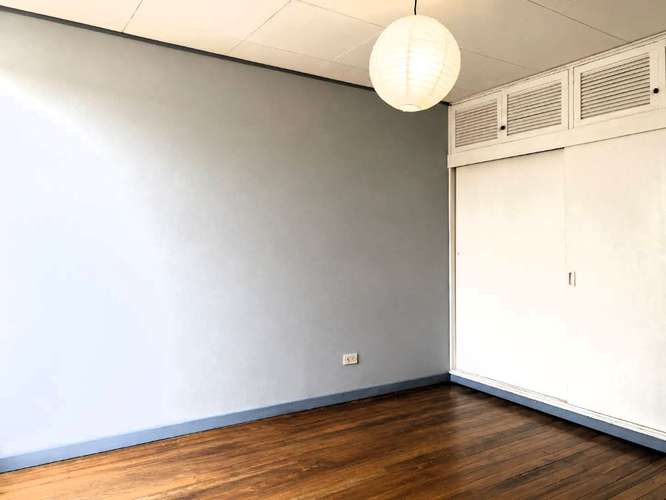APARTAMENTO TIPO TOWN HOUSE EN SABANA SUR. MATA REDONDA. - Imagen 14