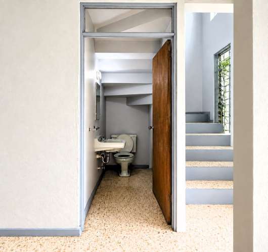 APARTAMENTO TIPO TOWN HOUSE EN SABANA SUR. MATA REDONDA. - Imagen 5
