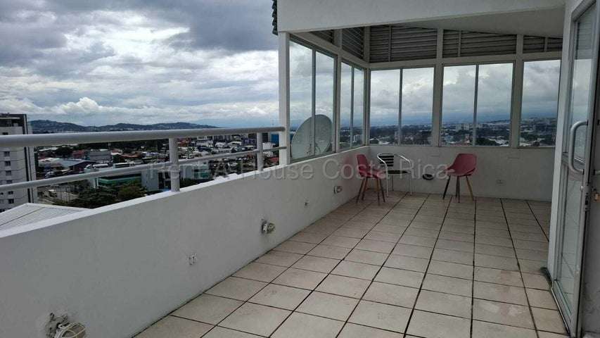 Venta de Apartamento en LA URUCA, San José.  - Imagen 13