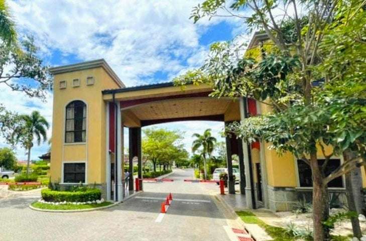 Venta de Casa AMUEBLADA en Liberia de Guanacaste.  - Imagen 10