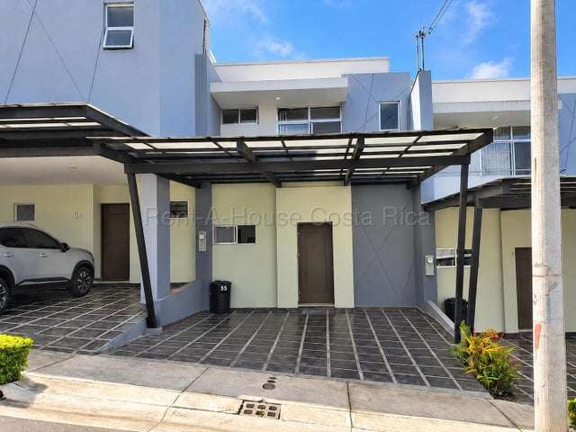 Venta de Casa en Santo Domingo de Heredia.  - Imagen 1