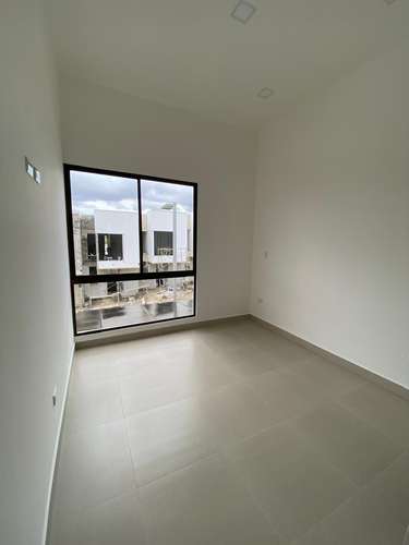 Alquiler de hermosa casa en Condominio Noa en Lagunilla de Heredia 