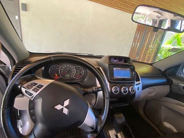 MITSUBISHI MONTERO SPORT 2016 AUTOMATICO 