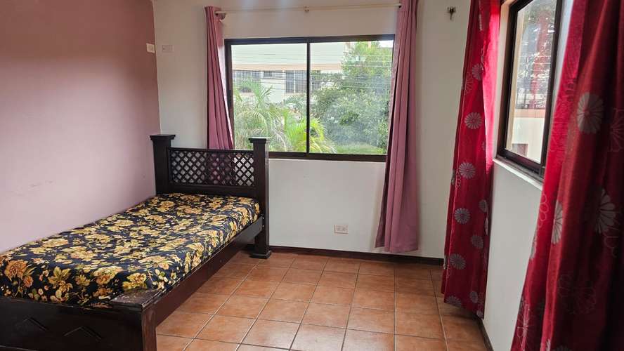 Se alquila amplia casa en Ayarco Curridabat. Cod 25388 - Imagen 15