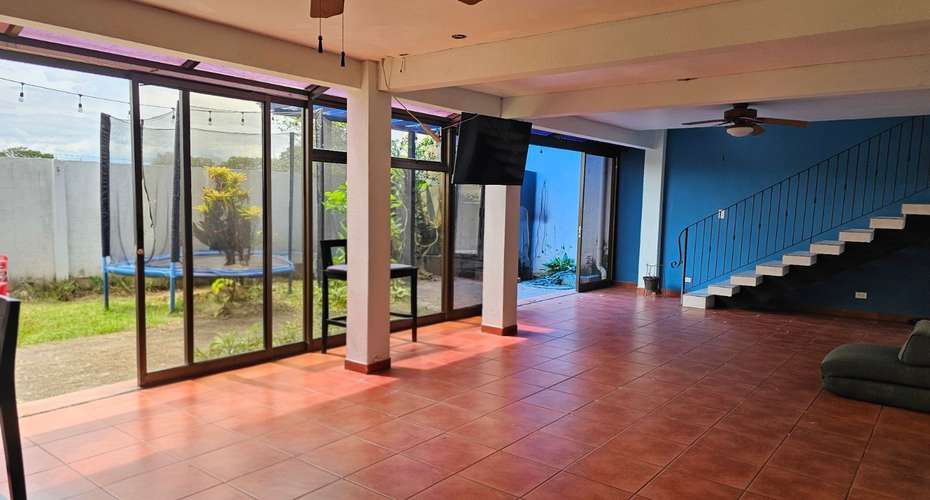 Se alquila amplia casa en Ayarco Curridabat. Cod 25388 - Imagen 7