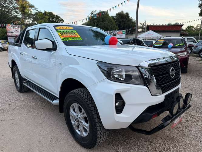 NISSAN FRONTIER SE-2025-MANUAL-TDI-CAJA 6TA- - Imagen 4