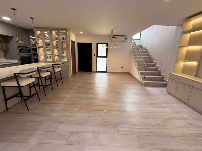 Casa en Alquiler en NAIA Guachipelín, Escazú | 3 Hab. con A/C, Jardín y Línea Blanca | $2.750 - Imagen 5