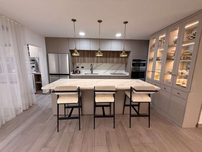 Casa en Alquiler en NAIA Guachipelín, Escazú | 3 Hab. con A/C, Jardín y Línea Blanca | $2.750 - Imagen 4