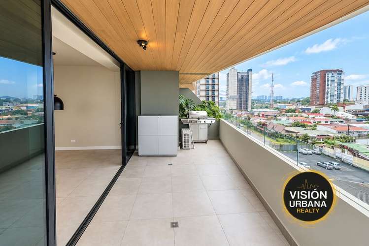 Apartamento de 3 Habitaciones con Línea Blanca en Alterego