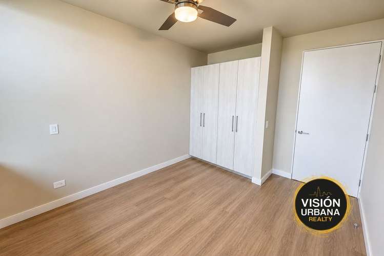 Apartamento de 3 Habitaciones con Línea Blanca en Alterego