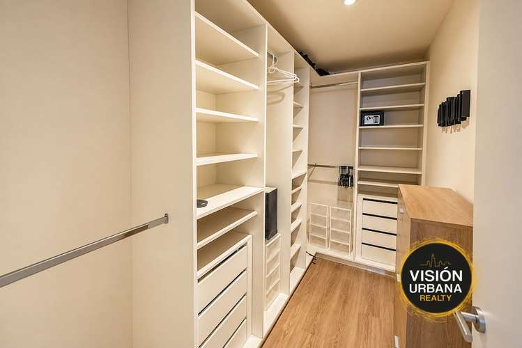 Apartamento de 3 Habitaciones con Línea Blanca en Alterego