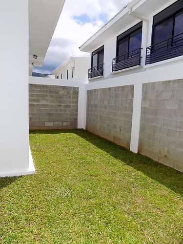 ALQUILER CASA EN CARTAGO CONDOMINIO NOBLEZA DE CORIS