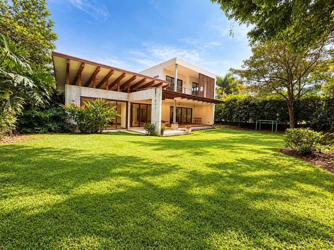 ALQUILER DE CASA EN CONDOMINIO LA HACIENDA, SANTA ANA*