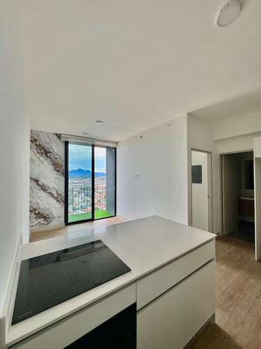 Apartamento con Línea Blanca y Parqueo más Bodega 1200$ - Imagen 2