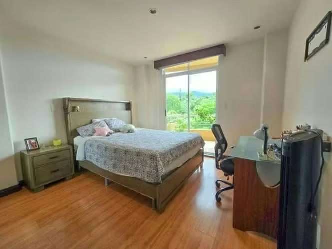 Apartamento de 2 habit. full amueblado con vistas en San Rafael Escazú