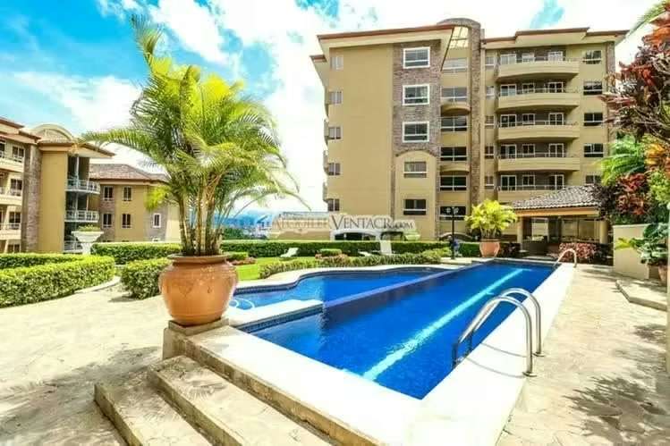 Apartamento de 2 habit. full amueblado con vistas en San Rafael Escazú
