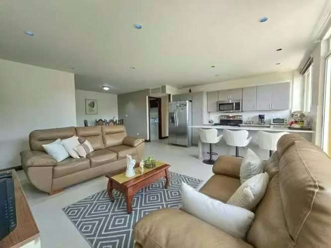 Apartamento de 2 habit. full amueblado con vistas en San Rafael Escazú