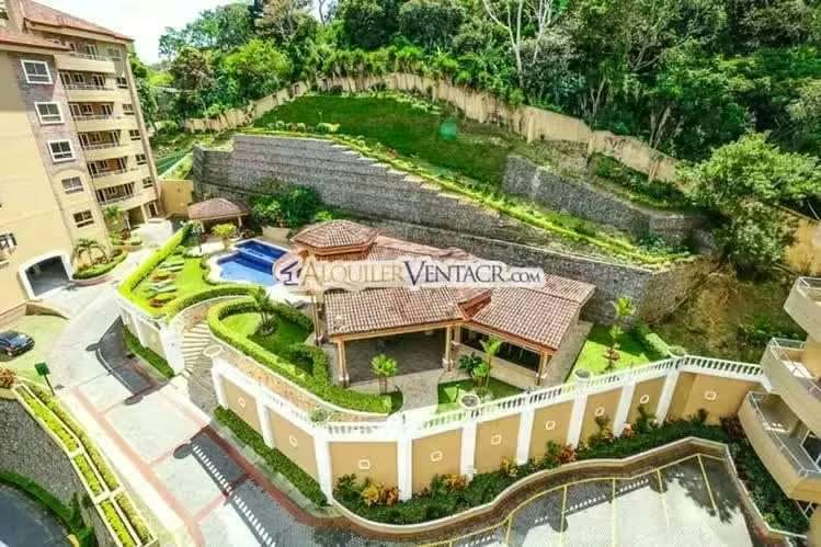 Apartamento de 2 habit. full amueblado con vistas en San Rafael Escazú