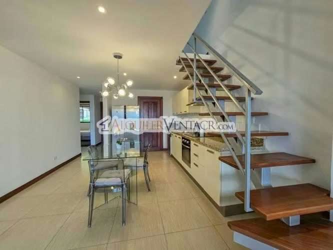 Via Nova Santa Ana Pozos! Penthouse amueblado con vista