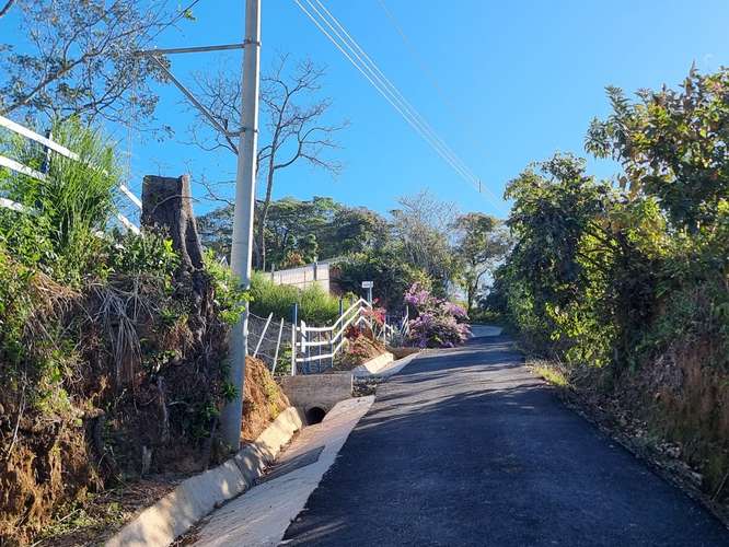 Amplios lotes con vistas al Mar (Pacífico Central) y las montañas, listos para construir  - Imagen 19