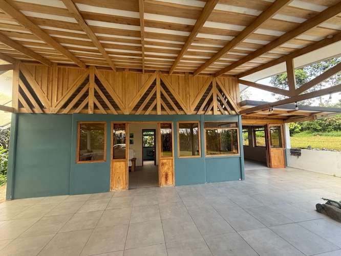 Venta de finca de cacao fino de aroma en Santa Teresita, Turrialba.