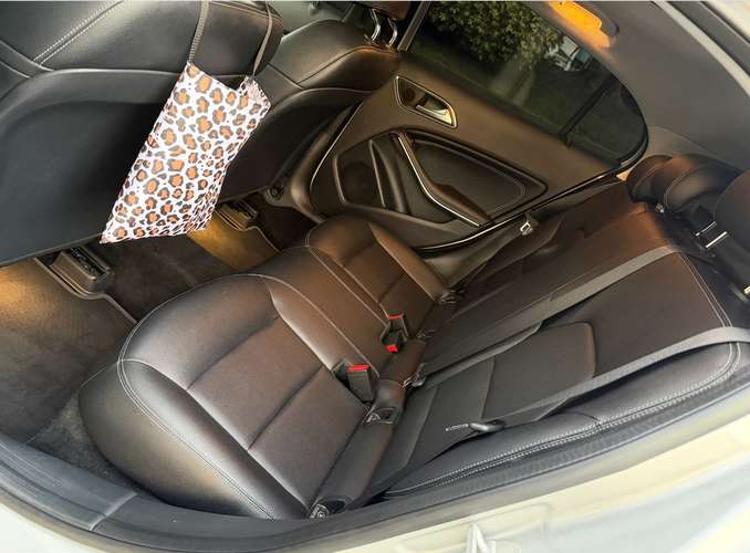 Mercedes Benz GLA200 