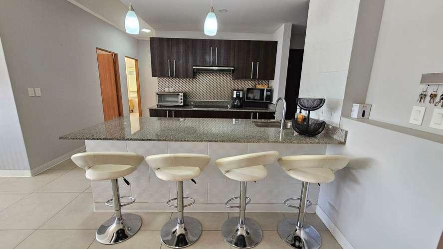 Apartamento de 2 habitaciones en condominio Vive Sabanilla con seguridad 24 horas. Cod 24834 - Imagen 4