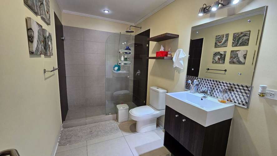 Apartamento de 2 habitaciones en condominio Vive Sabanilla con seguridad 24 horas. Cod 24834 - Imagen 8