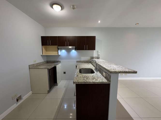 Apartamento en alquiler en Sabana Rohrmoser 