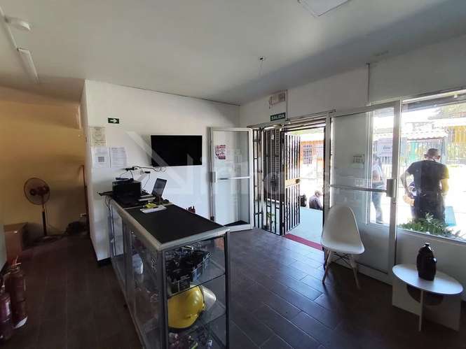 Local comercial en venta en San Rafael Abajo ID: 48927 - APR