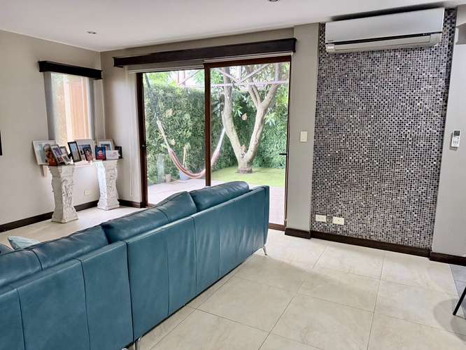  Se Vende Amplia Casa 4 habitaciones en Condominio Exclusivo y Seguro en Belén, Heredia - Imagen 10
