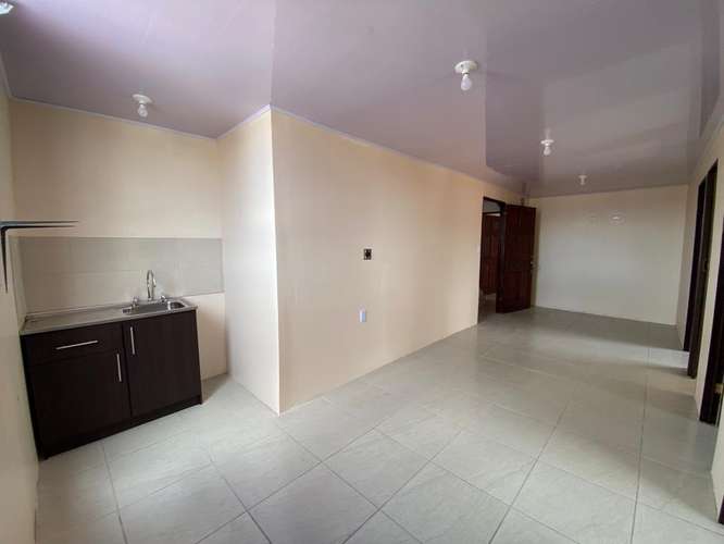 Apartamento en Villanueva de Desamparados detrás Megasuper, San José - Imagen 2