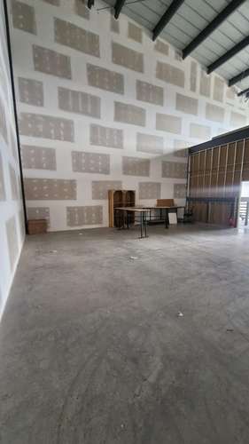 Ofibodega en Escazu nueva  - Imagen 11