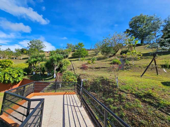 Finca con amplia infraestructura en Carrizal de Santa Bárbara de Heredia, Heredia - Imagen 17