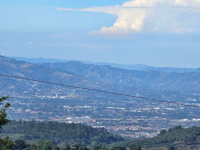 Finca con amplia infraestructura en Carrizal de Santa Bárbara de Heredia, Heredia - Imagen 14