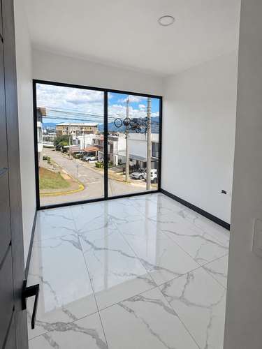 Alquiler de Apartamento - Terrafe Heredia.