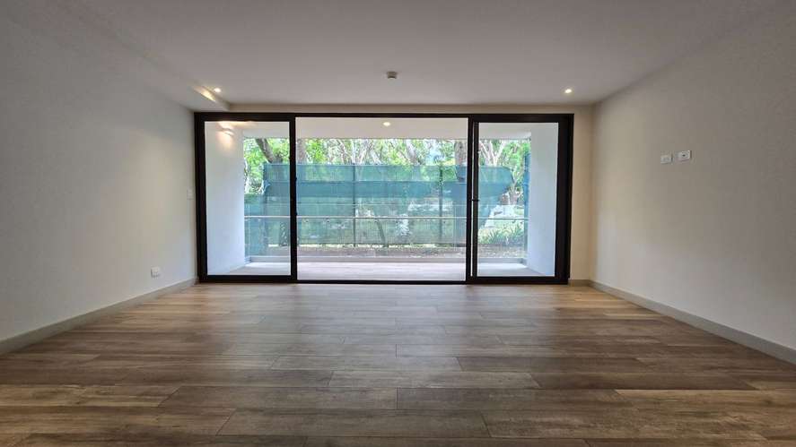 SANTA ANA CENTRO DE 2 HABITACIONES  |   2 BAÑOS   |   140m²   |   1er NIVEL