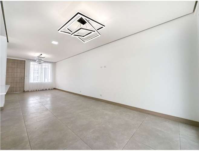 Alquiler de casa con Linea Blanca en condominio, ubicada en San Antonio, Escazú - Imagen 7