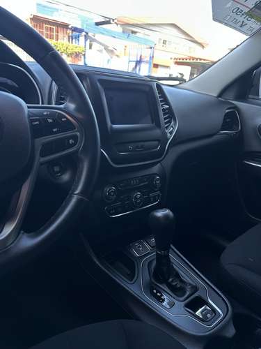 JEEP CHEROKEE 2019 - Imagen 9