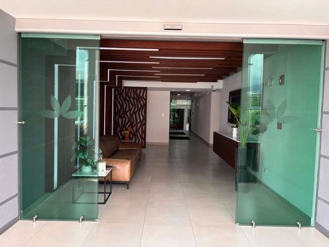 Apartamento moderno de 2 dormitorios con balcón y vistas en San Pablo, Heredia - Imagen 16