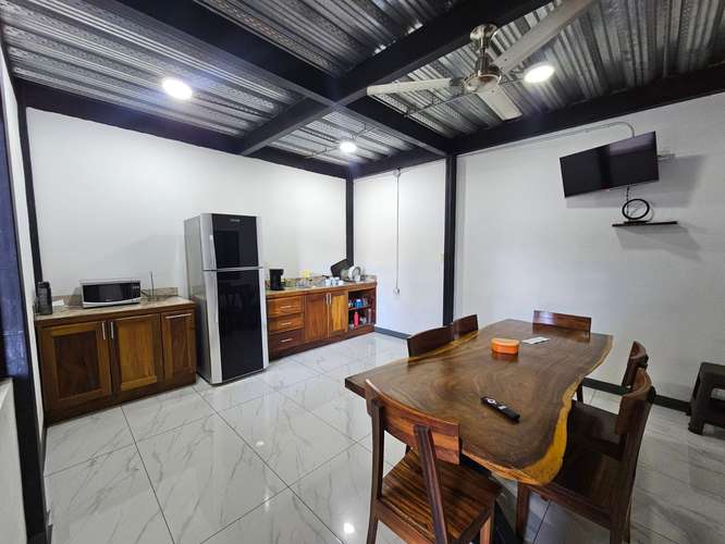 Bodega industrial y comercial en San Rafael de Alajuela: 1100 m² con 25 parqueos, excelente ubicación y fácil acceso. - Imagen 6