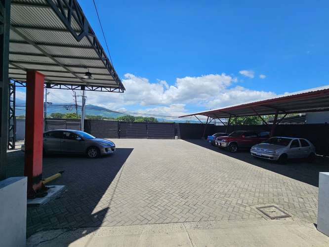 Bodega industrial y comercial en San Rafael de Alajuela: 1100 m² con 25 parqueos, excelente ubicación y fácil acceso. - Imagen 13