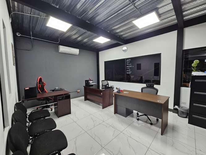 Bodega industrial y comercial en San Rafael de Alajuela: 1100 m² con 25 parqueos, excelente ubicación y fácil acceso. - Imagen 16