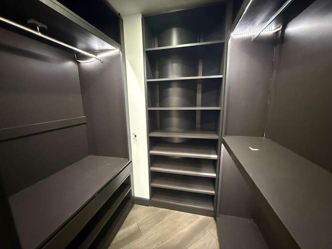 Escazu, cerca de PACO, remodelado-lujoso-amplio 140m2, L. Blanca, 3 hab, 2.5 baños, amenidades. - Imagen 12