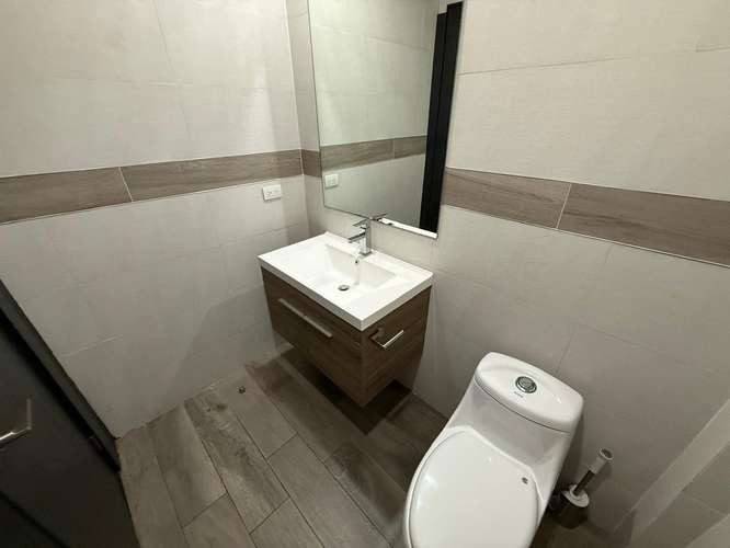 Escazu, cerca de PACO, remodelado-lujoso-amplio 140m2, L. Blanca, 3 hab, 2.5 baños, amenidades. - Imagen 8